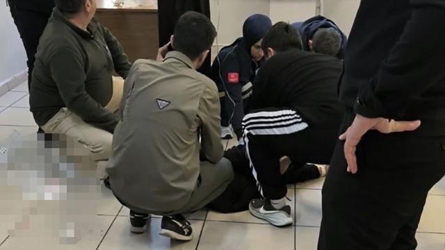 Başakşehir'de ortaokulda bıçaklı saldırı: 7 öğrenci yaralandı