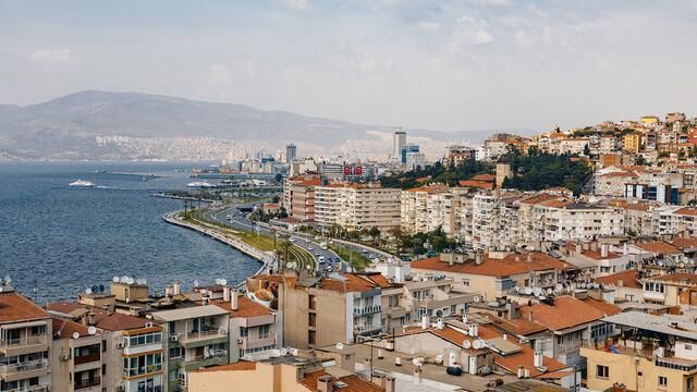 CHP İzmir İl Başkanı Utku Gümrükçü: 7 İlçe Belediye Başkanı AK Parti ile Görüşüyor