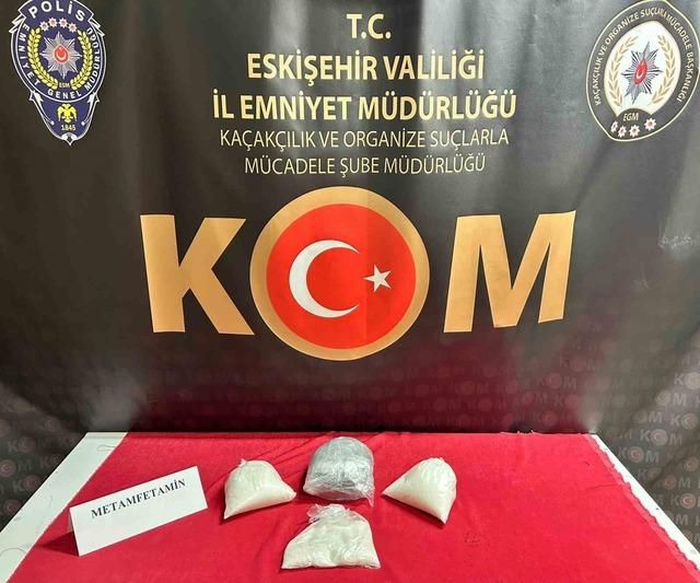 Eskişehir'de uyuşturucu ve kaçak alkol operasyonunda 1 kişi gözaltına alındı