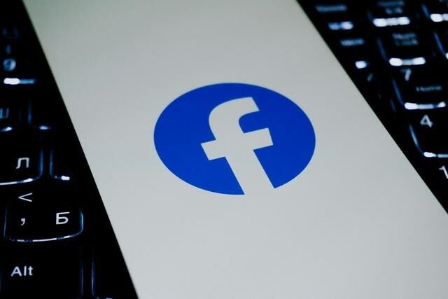 Meta, Hindistan'da Facebook'ta Reels odaklı yeni kullanıcı deneyimini test ediyor